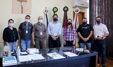 Projeto catadores é apresentado ao executivo municipal