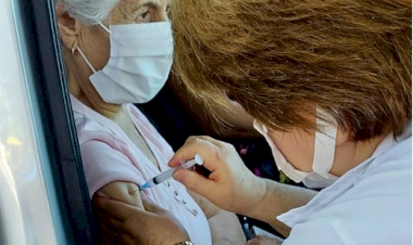 Três de Maio já vacinou 2.221  contra a Covid-19