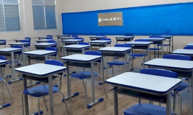 Justiça mantém aulas presenciais