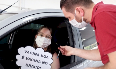 Três de Maio prevê vacinar toda  a população acima de  18 anos até final de setembro