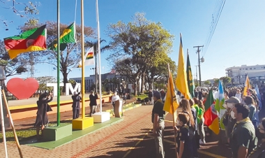 Professores são os homenageados  da Semana da Pátria