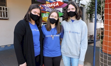 Estudantes do Dom Hermeto apresentam projetos em feira nacional