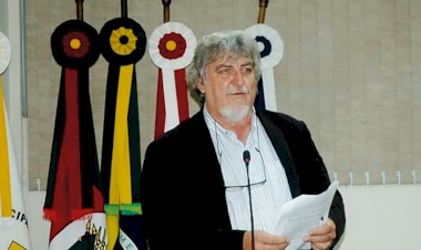 João Mella é eleito presidente da Câmara para 2022