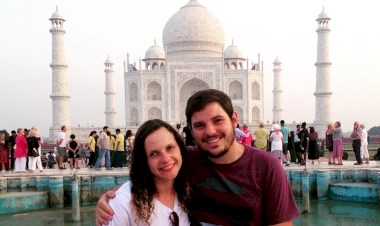 A vida dos três-maienses pelo mundo afora