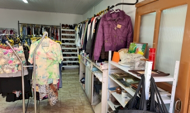 Doação de roupas e calçados com um destino certo