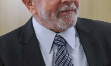 Lula é eleito presidente