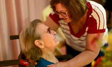 ECOS DO TEMPO: Elza, a moça que dançava com os pés… e com o coração