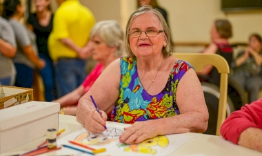 ECOS DO TEMPO: Dona Lili: Entre risos,  memórias e um crochê de saudade