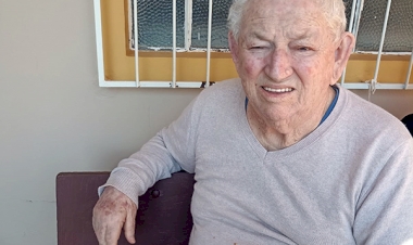 ECOS DO TEMPO: Osvaldo e a mala de garupa: memórias de um senhor com alma de menino