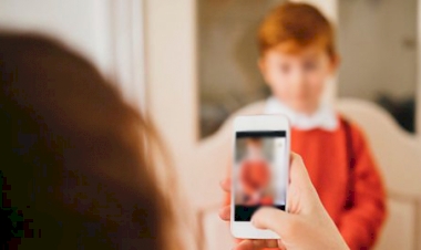 Como a exposição digital ameaça  crianças e adolescentes