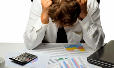 Endividamento dispara entre  três-maienses e valor das dívidas  cresce 84,7% em um ano