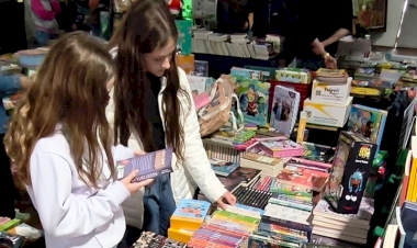 3ª Feira Cultura e Literária segue  até amanhã no Clube Buricá