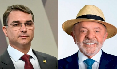 Flávio Bolsonaro sai na frente  de Lula no primeiro turno