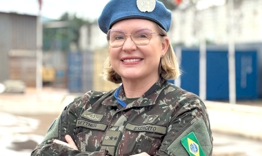 Três-maiense em missão de paz na África: a trajetória  da major médica Joanine  Girardi Kettner na ONU
