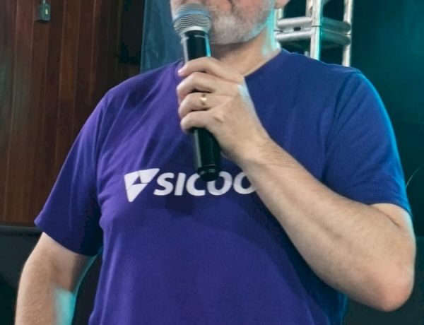 Sicoob realiza pré-assembleia em Três de Maio e apresenta resultado positivo