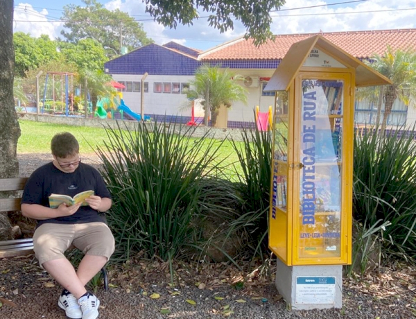BIBLIOTECAS: um universo de informação, cultura e educação à disposição da população