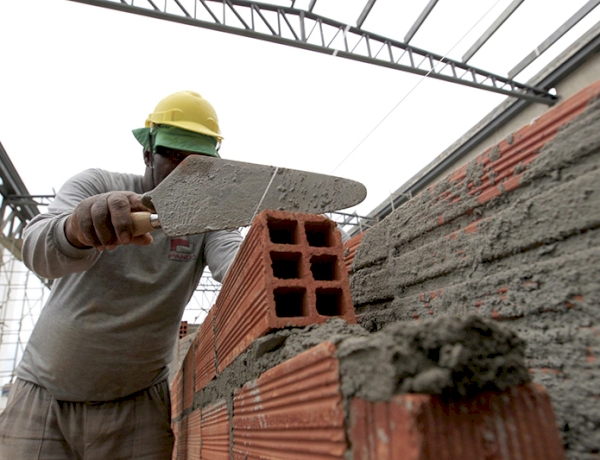 Três de Maio mantém ritmo elevado  na abertura de empresas em 2026