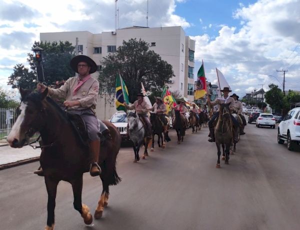 Distribuição regional da  Chama Crioula é amanhã,  no CTG Tropeiros do Buricá