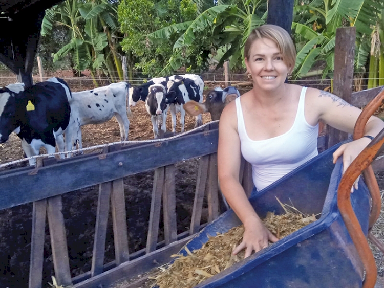 ‘Somos mulheres multitarefas e isso é motivo de orgulho’, diz agricultora que se mantém na propriedade em que família vive há quatro gerações