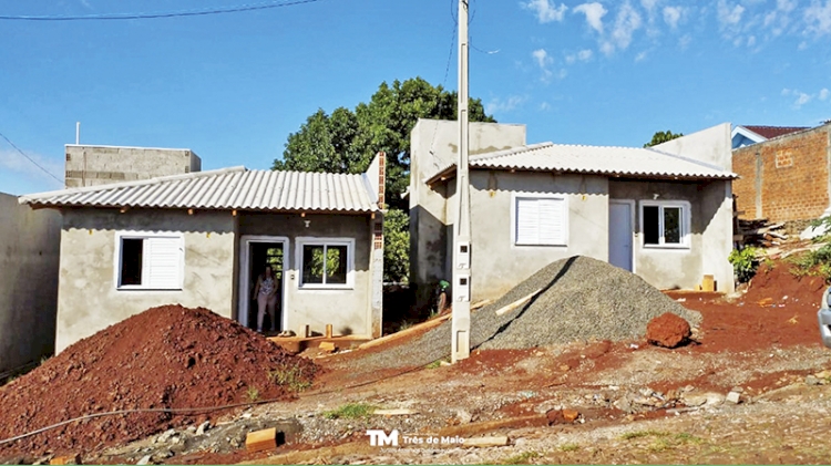Obras de moradias sociais avançam