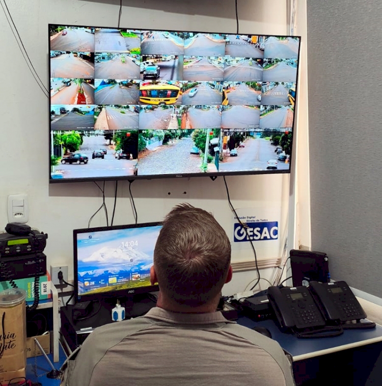 Três de Maio conclui duplicação do sistema de monitoramento eletrônico